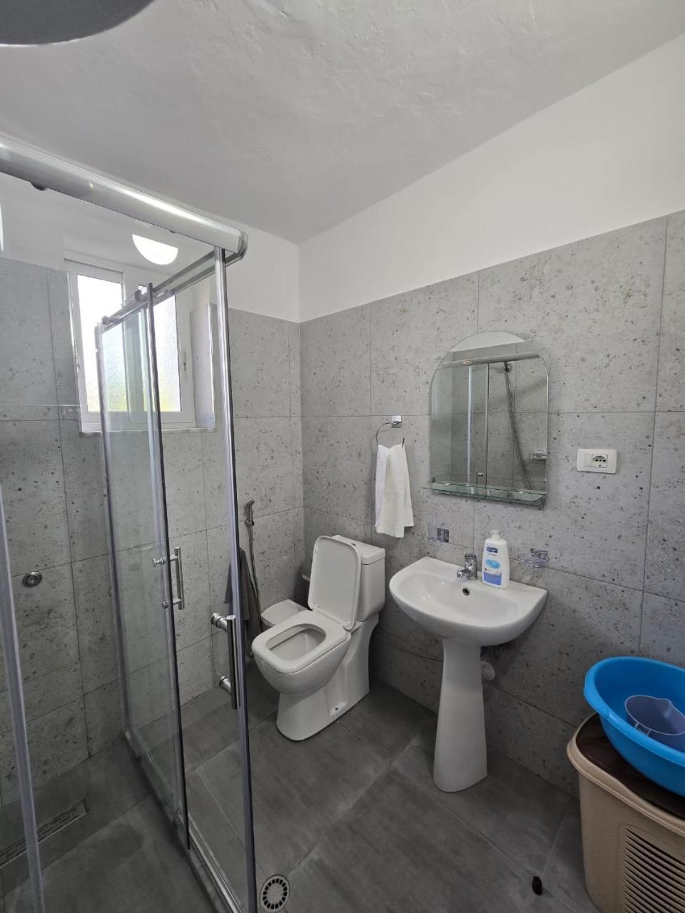 Aliaj Guest House Berat Exterior photo